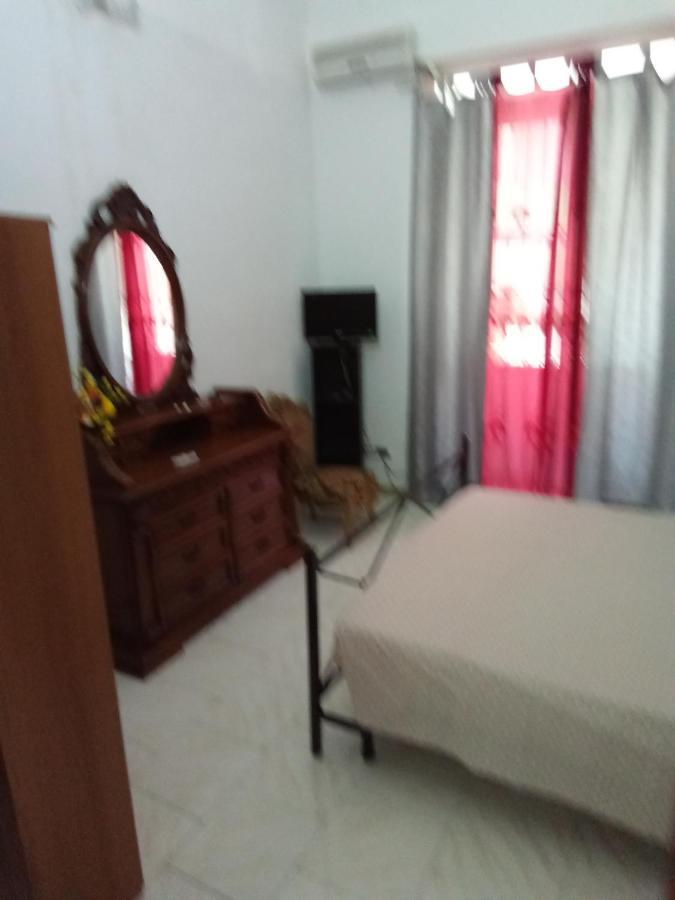 Gisira Appartment カターニア エクステリア 写真