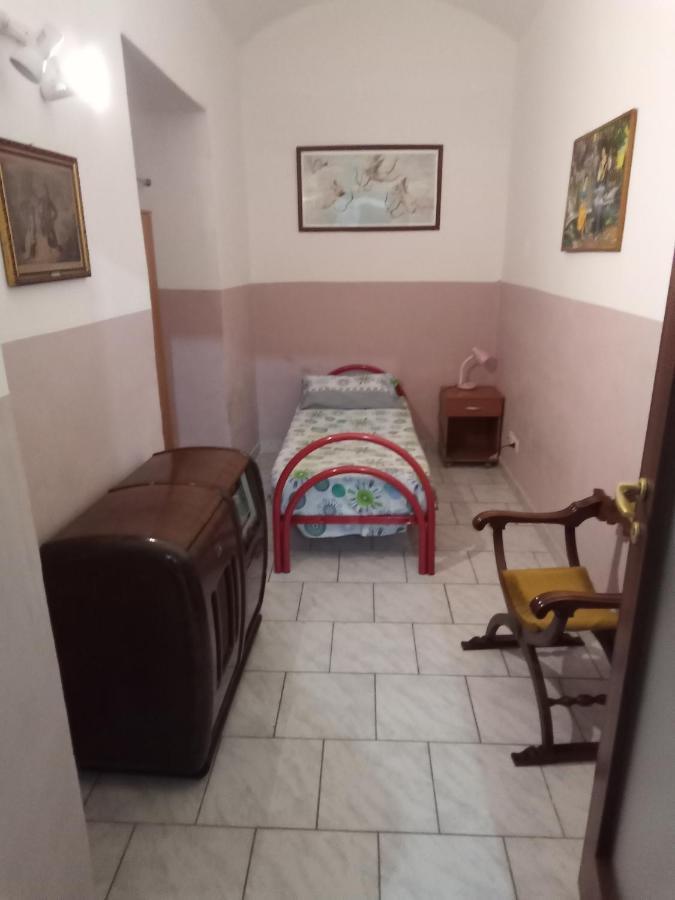 Gisira Appartment カターニア エクステリア 写真