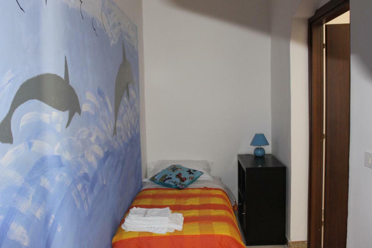 Gisira Appartment カターニア エクステリア 写真
