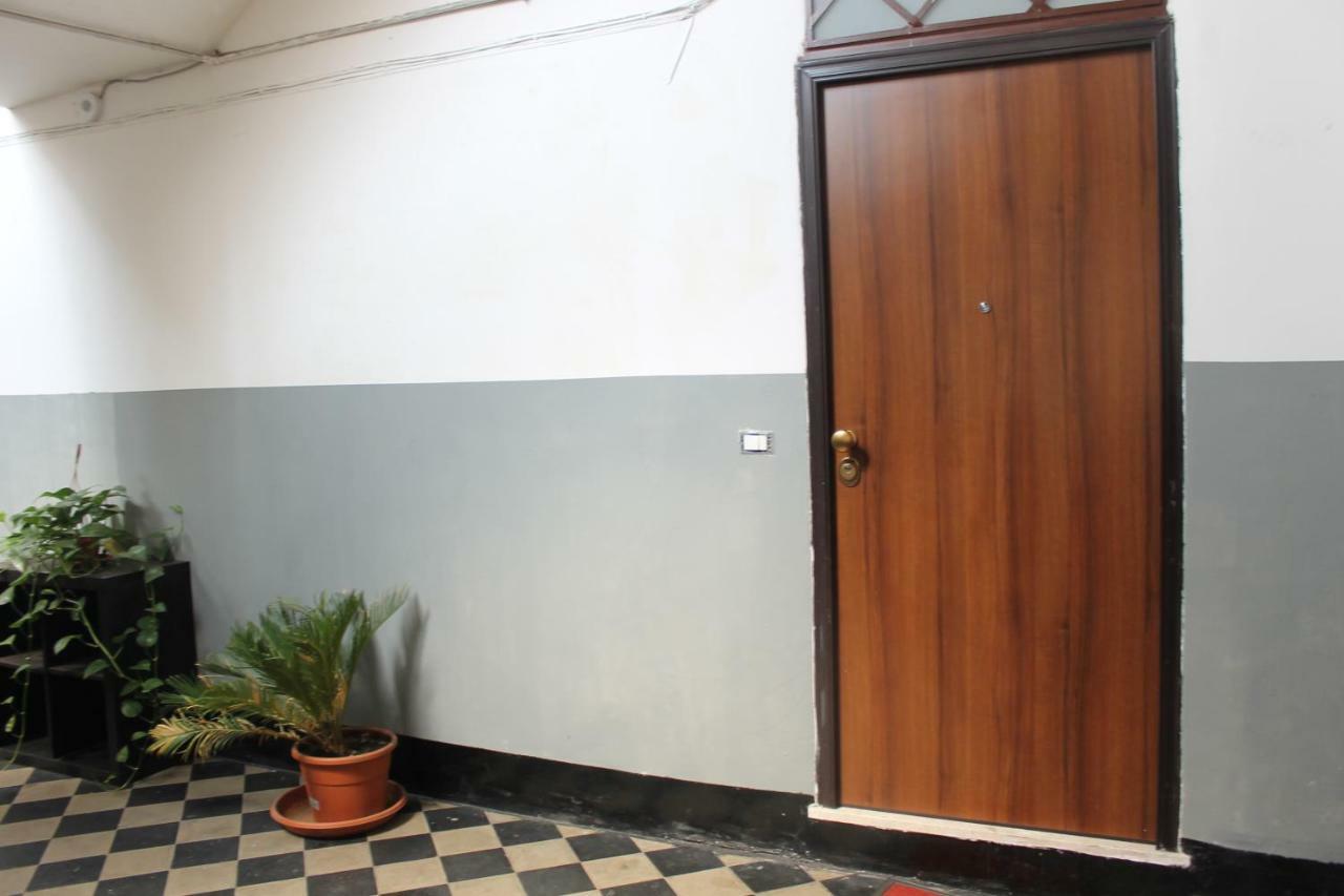 Gisira Appartment カターニア エクステリア 写真