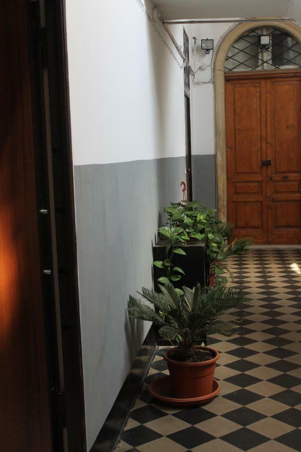 Gisira Appartment カターニア エクステリア 写真